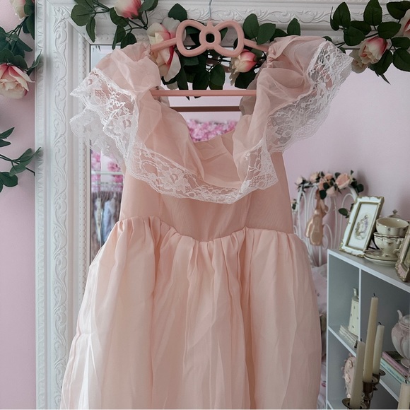 🌻NWOT cute pink off the shoulder puff dress 💗 - Picture 5 of 6
